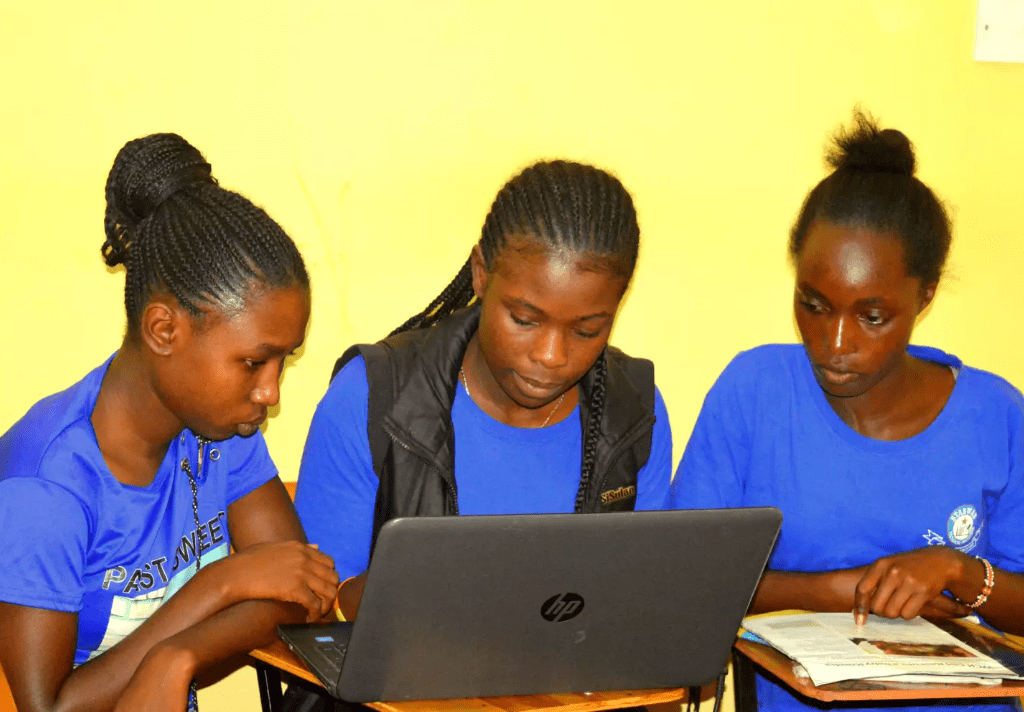 Business and accounting courses human resource course